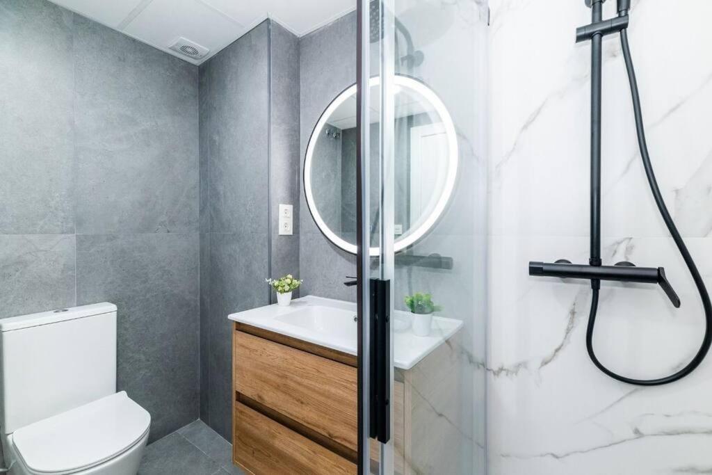 Modern Apartment Close To The City Center And Alhambra Granada Dış mekan fotoğraf